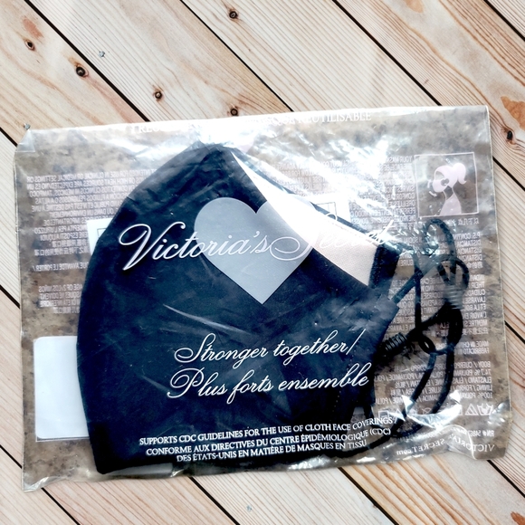 Victoria's Secret Reusable Black Pink Face Mask NWT - Picture 5 of 8